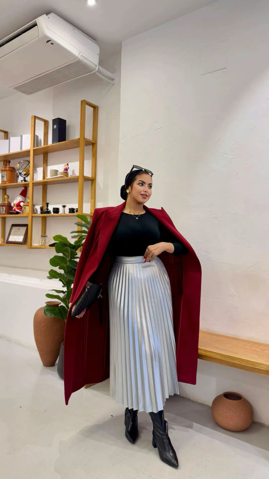 pleated leather pocket